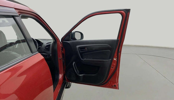 2020 Maruti Vitara Brezza VXI, Petrol, Manual, 73,828 km, RHS Front Door