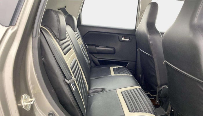 2022 Maruti New Wagon-R VXI 1.0, Petrol, Manual, 7,090 km, Right Side Rear Door Cabin