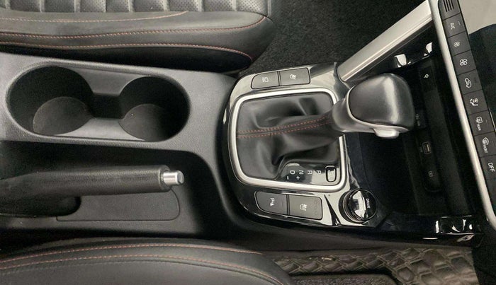 2023 KIA SELTOS GTX PLUS 1.5 DIESEL AT, Diesel, Automatic, 32,851 km, Gear Lever