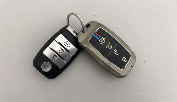 2023 KIA SELTOS GTX PLUS 1.5 DIESEL AT, Diesel, Automatic, 32,851 km, Key Close Up