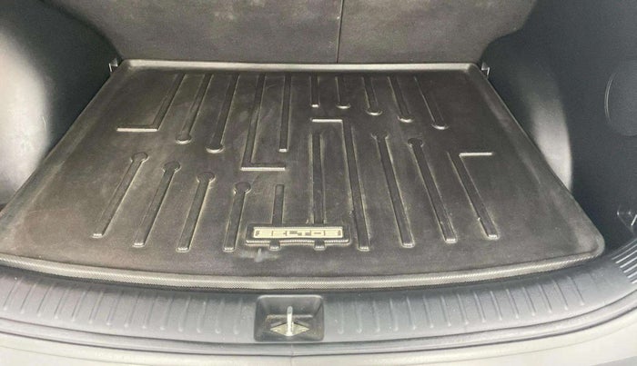 2023 KIA SELTOS GTX PLUS 1.5 DIESEL AT, Diesel, Automatic, 32,851 km, Boot Inside
