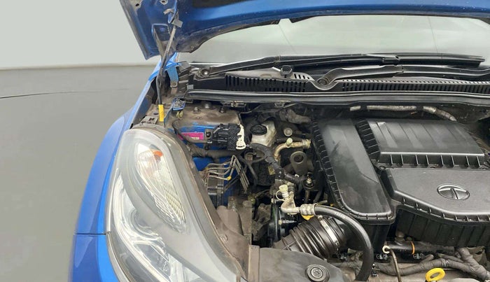 2019 Tata NEXON XZ PLUS DIESEL, Diesel, Manual, 47,962 km, Engine View - Right