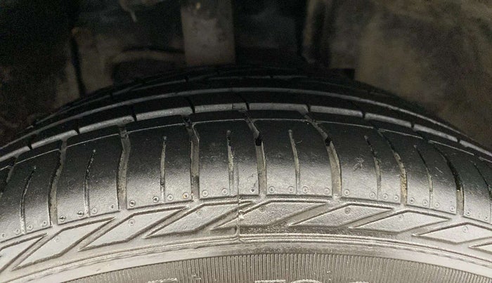 2019 Tata NEXON XZ PLUS DIESEL, Diesel, Manual, 47,962 km, Right Front Tyre Tread