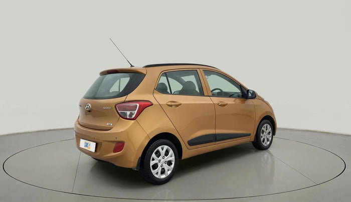 2015 Hyundai Grand i10 SPORTZ 1.2 KAPPA VTVT, Petrol, Manual, 23,009 km, Right Back Diagonal