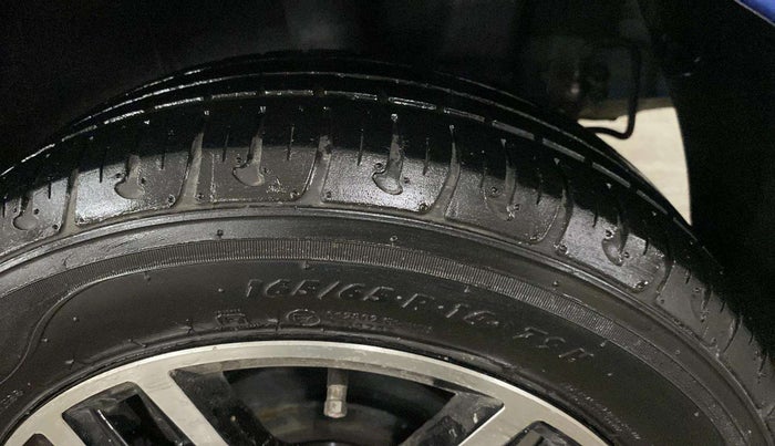 2019 Hyundai Grand i10 SPORTZ 1.2 KAPPA VTVT, Petrol, Manual, 29,956 km, Left Rear Tyre Tread