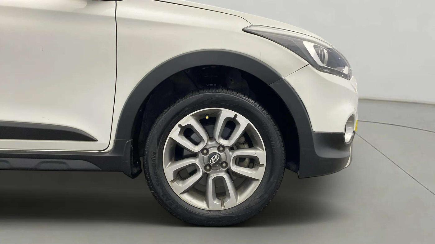 2018 Hyundai i20 Active 1.2 SX, Petrol, Manual, 66,740 km, Right Front Wheel