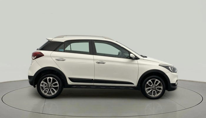2018 Hyundai i20 Active 1.2 SX, Petrol, Manual, 66,718 km, Right Side View