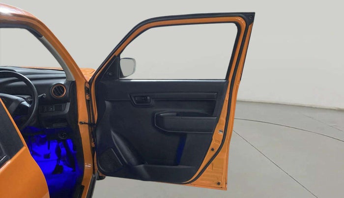 2019 Maruti S PRESSO VXI+, Petrol, Manual, 50,819 km, RHS Front Door