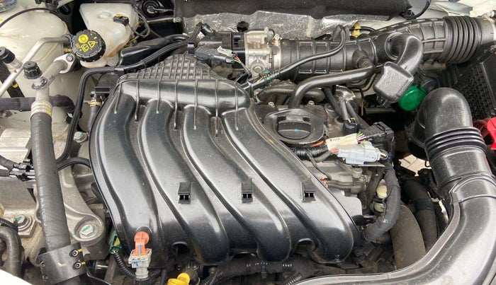 2020 Renault Duster RXS 1.5 PETROL MT, Petrol, Manual, 12,399 km, Open Bonet