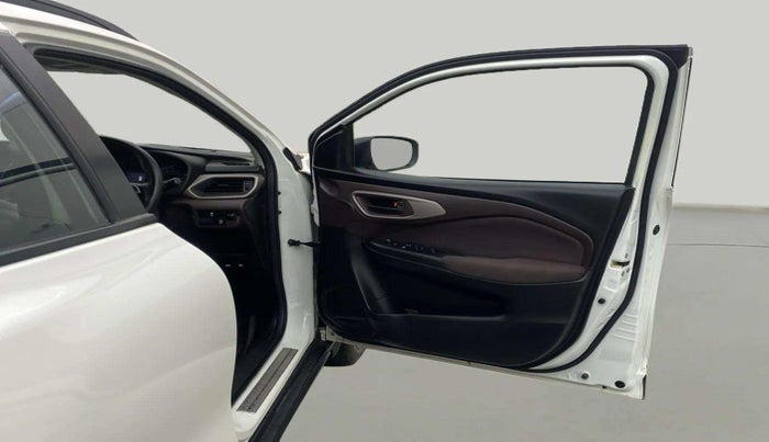 2023 Maruti FRONX DELTA PLUS 1.2MT, Petrol, Manual, 31,577 km, RHS Front Door