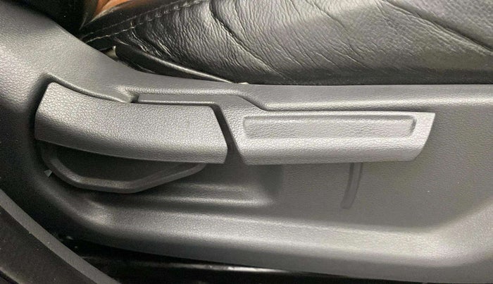 2020 Hyundai AURA S 1.2 AMT, Petrol, Automatic, 47,440 km, Driver Side Adjustment Panel