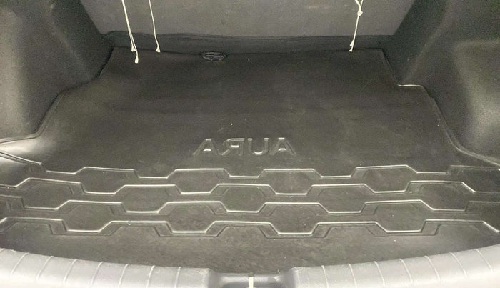 2020 Hyundai AURA S 1.2 AMT, Petrol, Automatic, 47,440 km, Boot Open Zoomed View