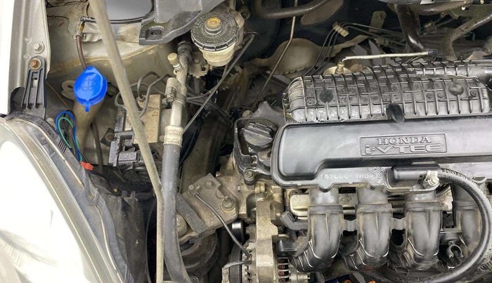 2015 Honda Amaze 1.2L I-VTEC VX AT, Petrol, Automatic, 70,701 km, Engine View - Right