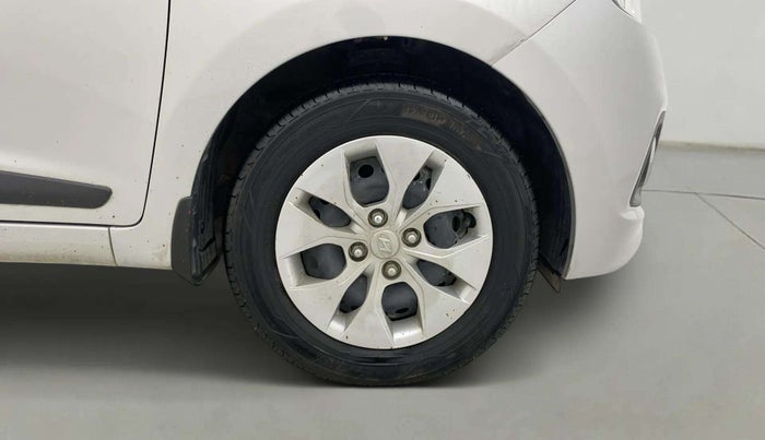 2015 Hyundai Xcent S 1.2, Petrol, Manual, 57,317 km, Right Front Wheel