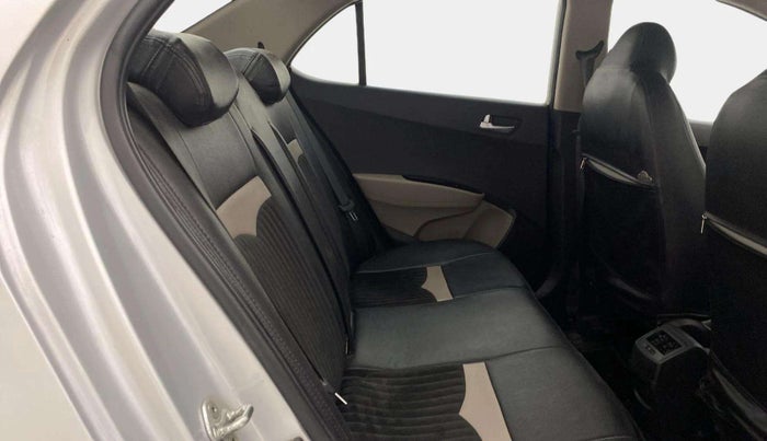 2015 Hyundai Xcent S 1.2, Petrol, Manual, 57,317 km, Right Side Rear Door Cabin