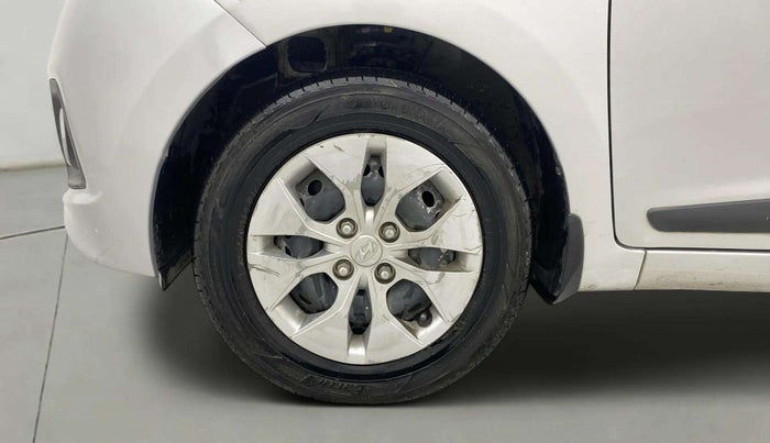 2015 Hyundai Xcent S 1.2, Petrol, Manual, 57,317 km, Left Front Wheel