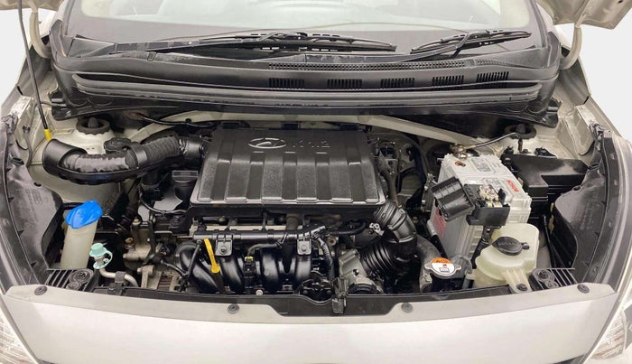 2015 Hyundai Xcent S 1.2, Petrol, Manual, 57,317 km, Engine View