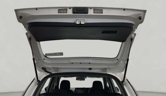 2022 KIA SONET HTK PLUS 1.5, Diesel, Manual, 32,924 km, Boot Door Open
