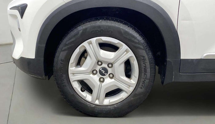 2022 KIA SONET HTK PLUS 1.5, Diesel, Manual, 32,924 km, Left Front Wheel