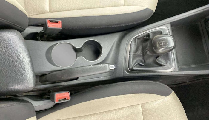 2019 Hyundai Verna 1.6 VTVT SX, Petrol, Manual, 79,073 km, Gear Lever
