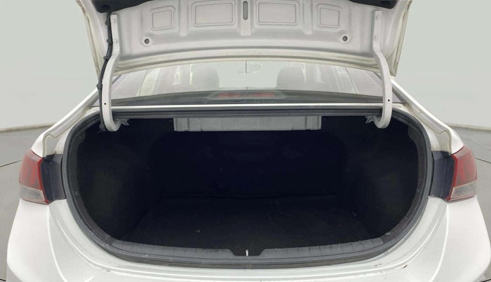 2019 Hyundai Verna 1.6 VTVT SX, Petrol, Manual, 79,073 km, Boot Inside