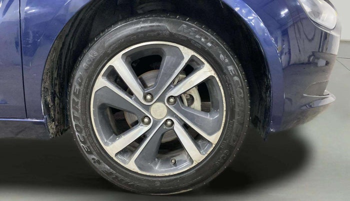 2024 Tata ALTROZ XZ Plus (S) Lux CNG , CNG, Manual, 16,858 km, Right Front Wheel