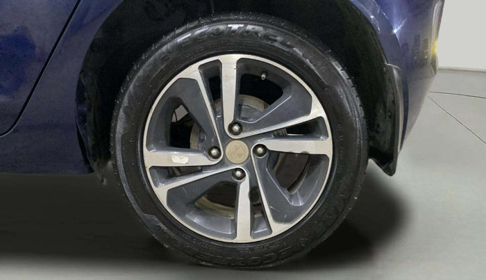 2024 Tata ALTROZ XZ Plus (S) Lux CNG , CNG, Manual, 16,858 km, Left Rear Wheel
