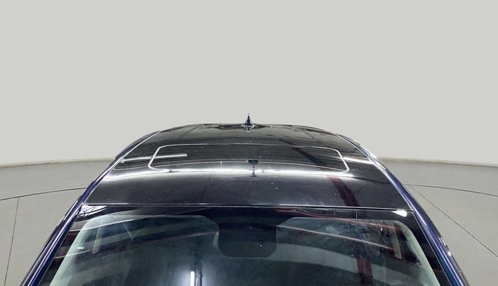 2024 Tata ALTROZ XZ Plus (S) Lux CNG , CNG, Manual, 16,858 km, Moonroof/ Sunroof