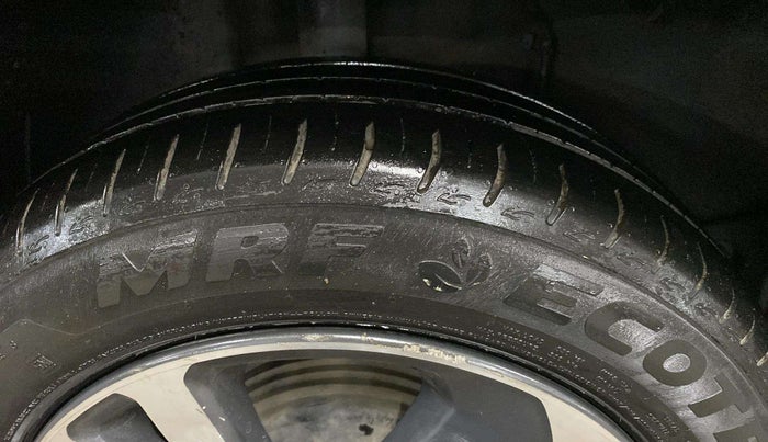 2024 Tata ALTROZ XZ Plus (S) Lux CNG , CNG, Manual, 16,858 km, Right Rear Tyre Tread