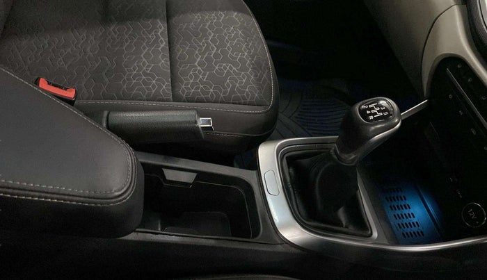 2024 Tata ALTROZ XZ Plus (S) Lux CNG , CNG, Manual, 16,858 km, Gear Lever
