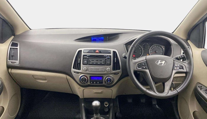 2014 Hyundai i20 SPORTZ 1.2, Petrol, Manual, 37,436 km, Dashboard