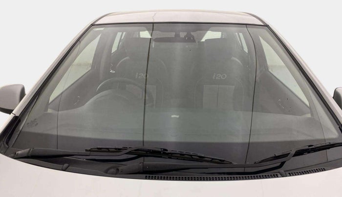 2014 Hyundai i20 SPORTZ 1.2, Petrol, Manual, 37,436 km, Front Windshield