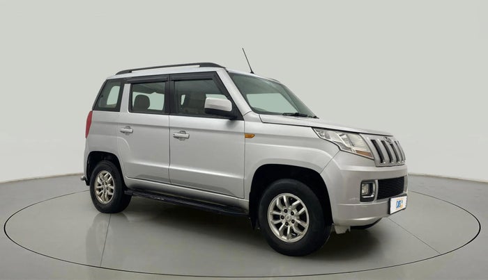 2017 Mahindra TUV300 T8, Diesel, Manual, 47,806 km, Right Front Diagonal