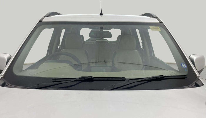 2017 Mahindra TUV300 T8, Diesel, Manual, 47,806 km, Front Windshield