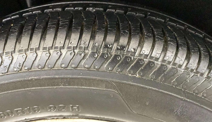 2016 Ford Ecosport TITANIUM 1.5L PETROL AT, Petrol, Automatic, 50,819 km, Left Front Tyre Tread
