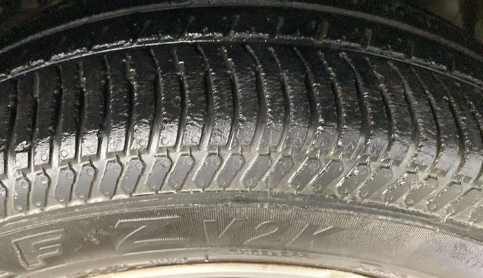 2016 Ford Ecosport TITANIUM 1.5L PETROL AT, Petrol, Automatic, 50,819 km, Right Front Tyre Tread