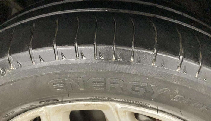 2016 Ford Ecosport TITANIUM 1.5L PETROL AT, Petrol, Automatic, 50,819 km, Left Rear Tyre Tread