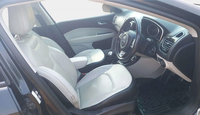 2019 Jeep Compass LIMITED PLUS DIESEL, Diesel, Manual, 76,165 km, Right Side Front Door Cabin