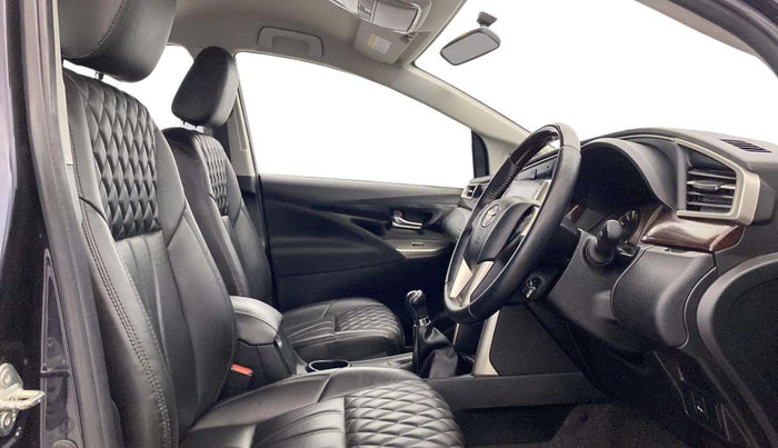 2022 Toyota Innova Crysta 2.7 VX 7 STR, Petrol, Manual, 38,438 km, Right Side Front Door Cabin