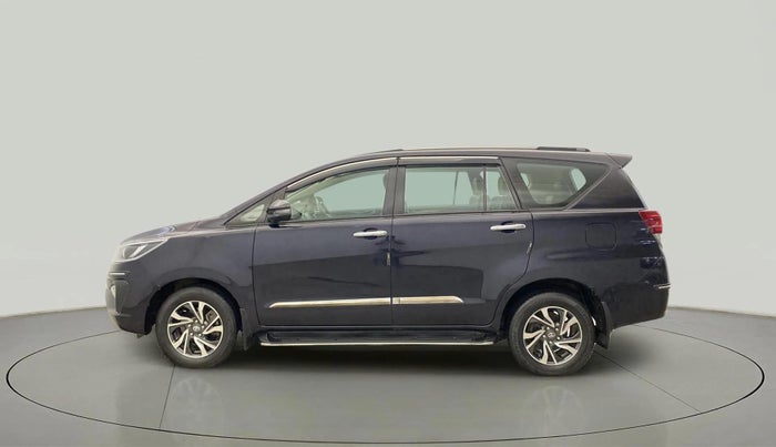 2022 Toyota Innova Crysta 2.7 VX 7 STR, Petrol, Manual, 38,438 km, Left Side