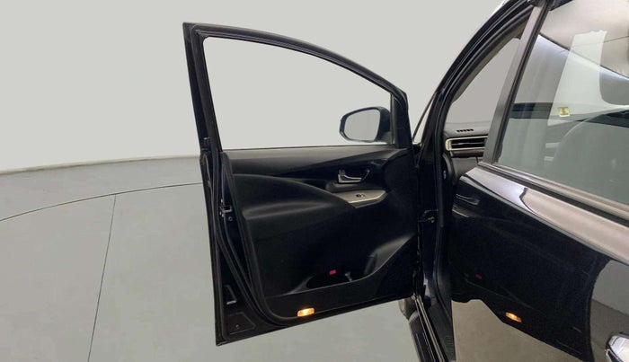 2022 Toyota Innova Crysta 2.7 VX 7 STR, Petrol, Manual, 38,438 km, LHS Front Door