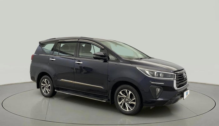 2022 Toyota Innova Crysta 2.7 VX 7 STR, Petrol, Manual, 38,438 km, Right Front Diagonal
