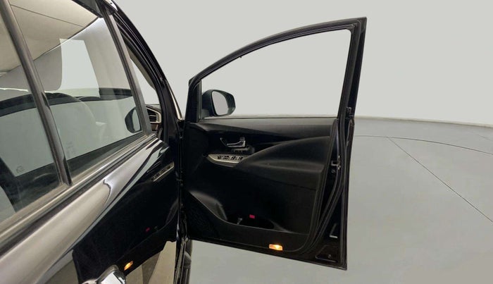 2022 Toyota Innova Crysta 2.7 VX 7 STR, Petrol, Manual, 38,438 km, RHS Front Door