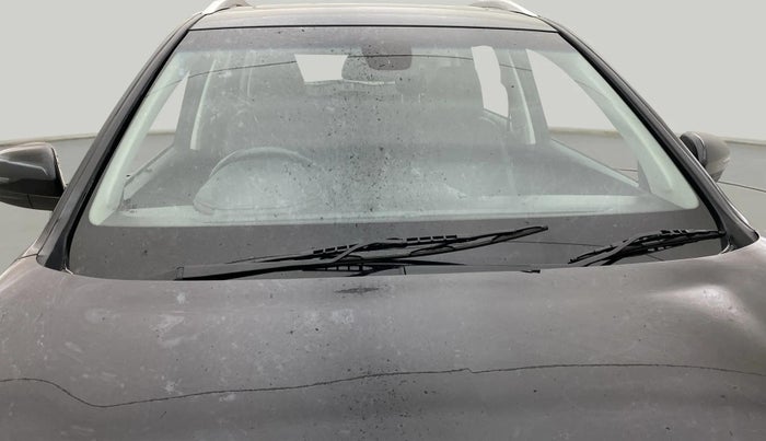 2020 MG HECTOR SHARP HYBRID 1.5 PETROL, Petrol, Manual, 40,056 km, Front Windshield