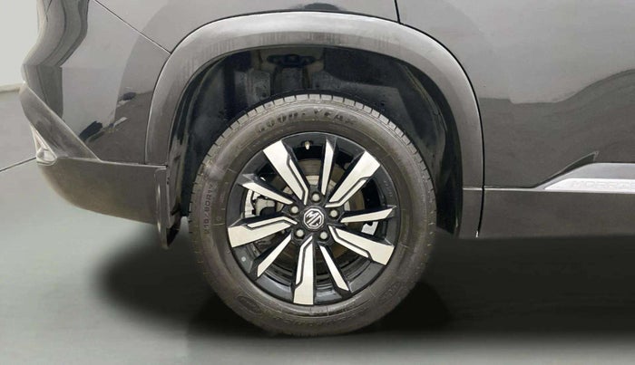 2020 MG HECTOR SHARP HYBRID 1.5 PETROL, Petrol, Manual, 40,056 km, Right Rear Wheel