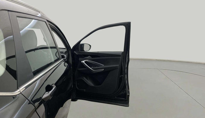 2020 MG HECTOR SHARP HYBRID 1.5 PETROL, Petrol, Manual, 40,056 km, RHS Front Door