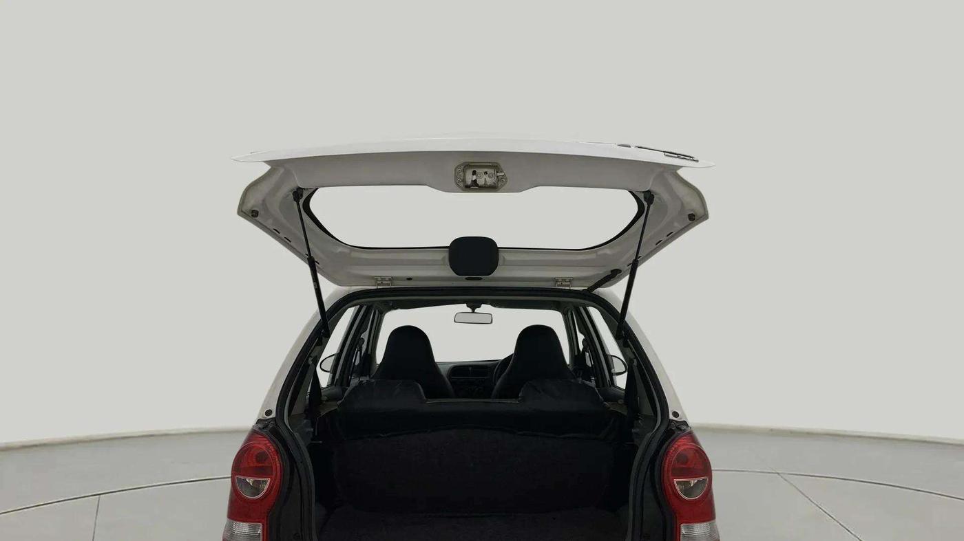 2014 Maruti Alto K10 LXI, Petrol, Manual, 31,681 km, Boot Door Open