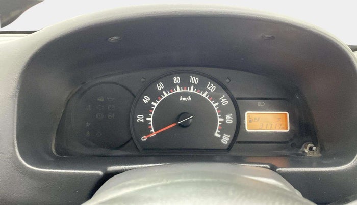 2014 Maruti Alto K10 LXI, Petrol, Manual, 31,681 km, Odometer Image