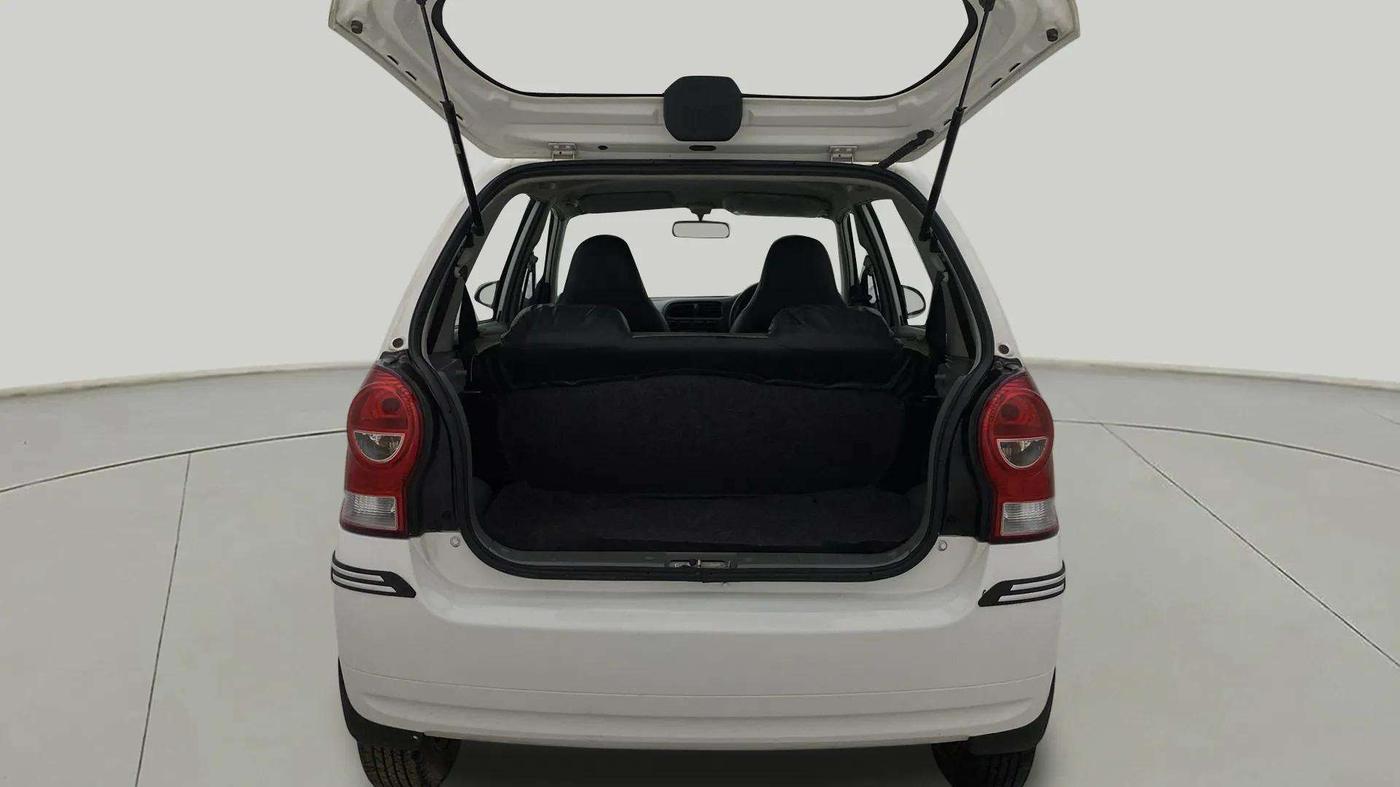 2014 Maruti Alto K10 LXI, Petrol, Manual, 31,681 km, Boot Open Zoomed View