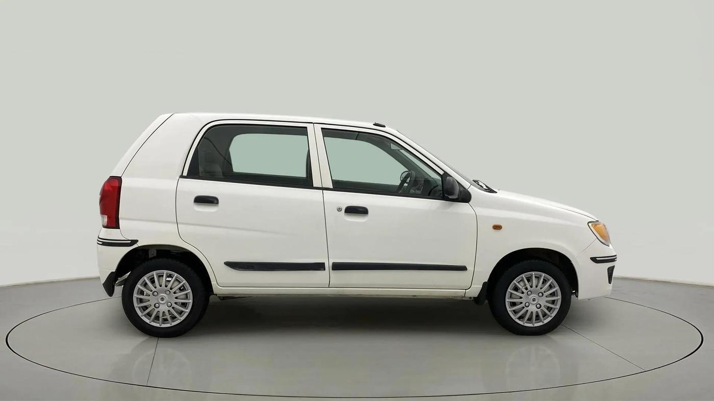2014 Maruti Alto K10 LXI, Petrol, Manual, 31,681 km, Right Side View